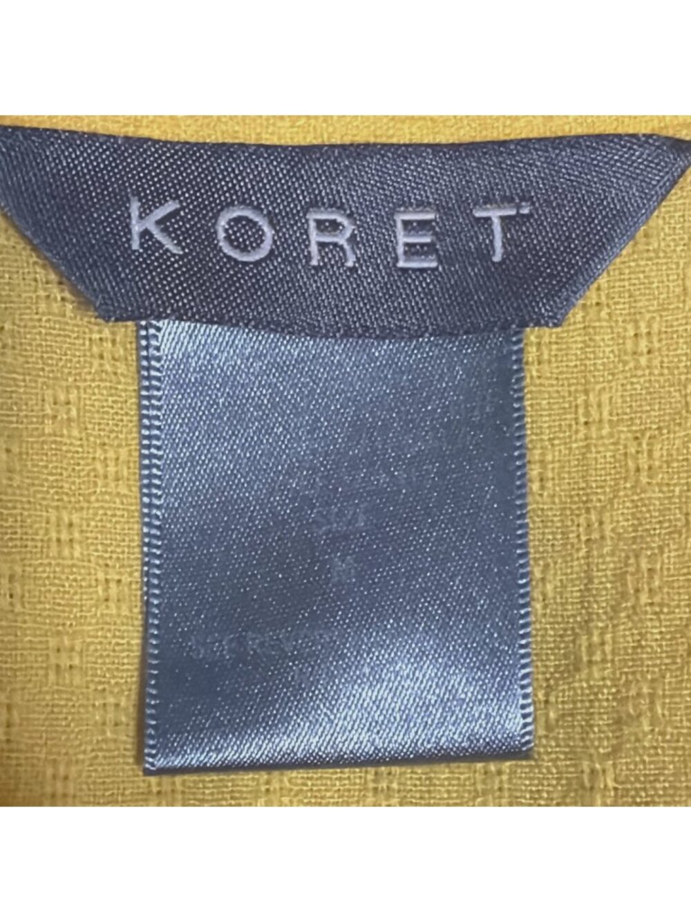 Koret Yellow Textured Button-Up Short Sleeve Womens Blouse Size M - Picture 3 of 5
